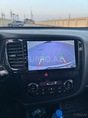 Mitsubishi Outlander 2015, 157,000 km - 2.4 л - Bakı