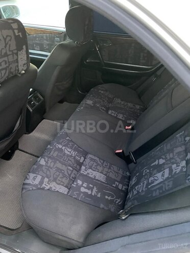 Mercedes E 240 1999, 380,000 km - 2.4 l - Bakı