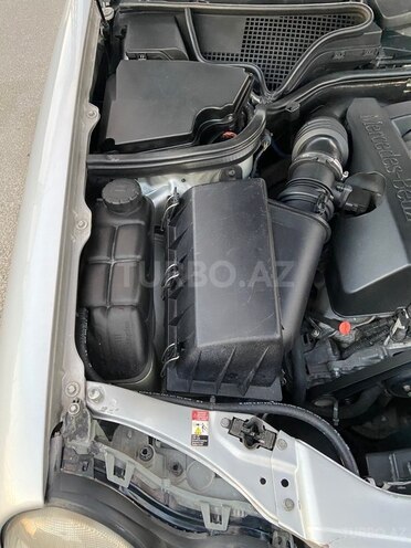 Mercedes E 240 1999, 380,000 km - 2.4 l - Bakı
