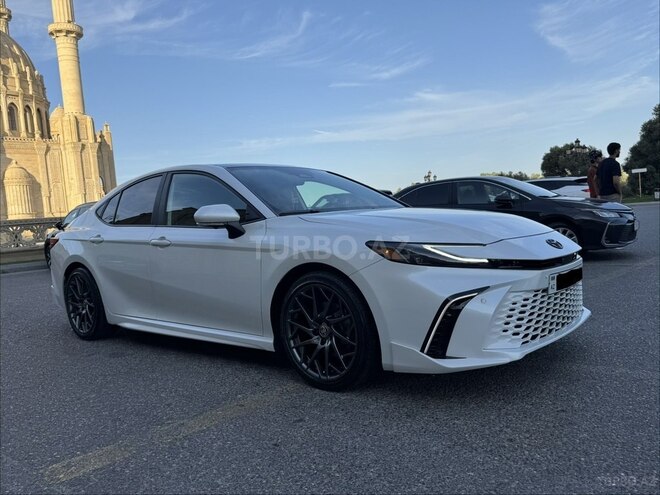 Toyota Camry 2024, 33,700 km - 2.5 l - Bakı