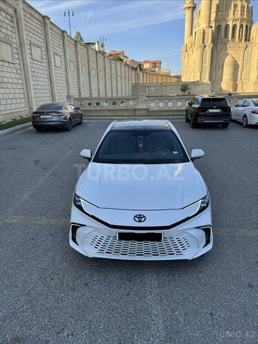 Toyota Camry 2024, 33,700 km - 2.5 l - Bakı