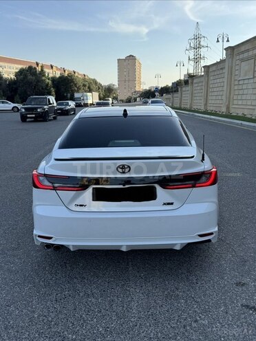 Toyota Camry 2024, 33,700 km - 2.5 l - Bakı
