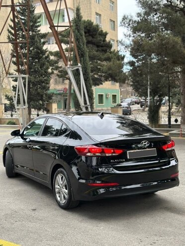 Hyundai Elantra 2017, 113,029 km - 2.0 л - Bakı