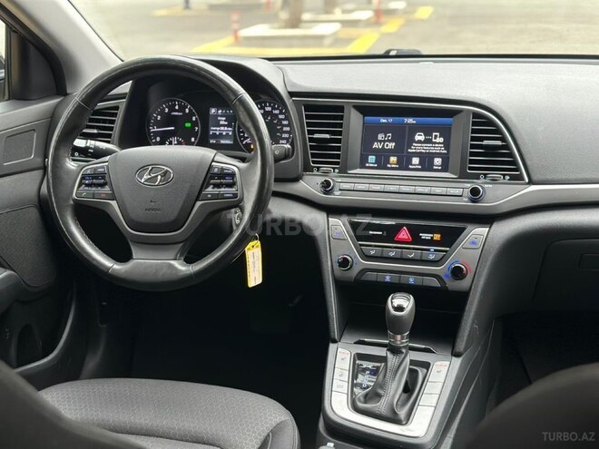 Hyundai Elantra 2017, 113,029 km - 2.0 л - Bakı