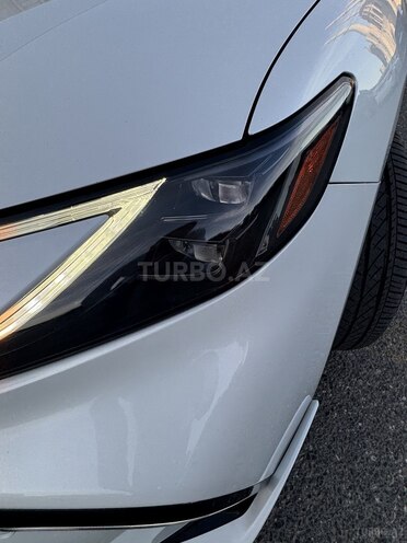 Toyota Camry 2024, 33,700 km - 2.5 l - Bakı