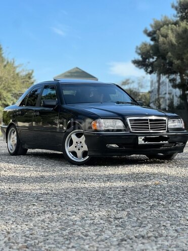 Mercedes C 220 2000, 500,000 km - 2.2 l - Bakı