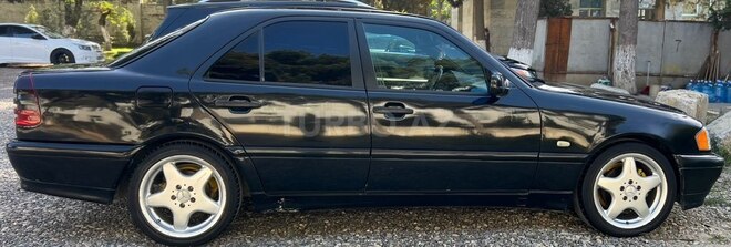 Mercedes C 220 2000, 500,000 km - 2.2 l - Bakı