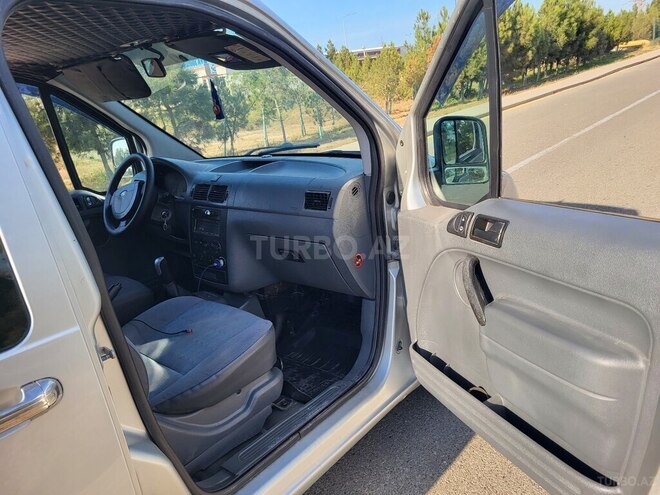 Ford Tourneo Connect 2003, 504,005 km - 1.8 l - Sumqayıt
