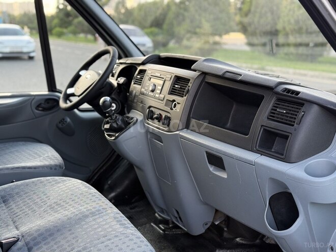 Ford Transit 2010, 185,000 km - 2.2 l - Bakı