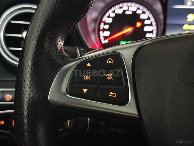 Mercedes GLC 250 4MATIC Coupe 2018, 74,000 km - 2.0 l - Bakı