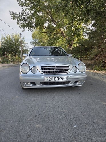 Mercedes E 240 1999, 350,000 km - 2.4 л - Şəmkir
