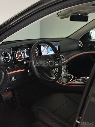 Mercedes E 220 d 2017, 94,000 km - 2.0 l - Bakı