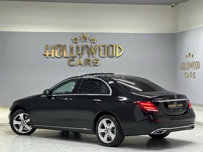 Mercedes E 220 d 2017, 94,000 km - 2.0 l - Bakı