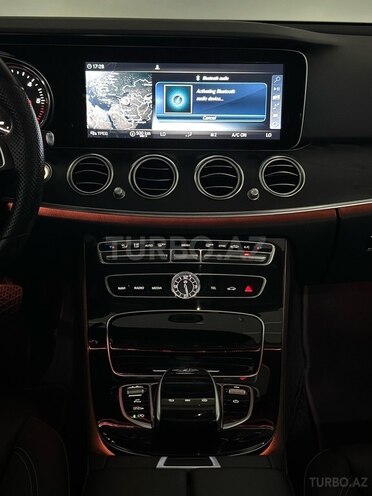 Mercedes E 220 d 2017, 94,000 km - 2.0 l - Bakı