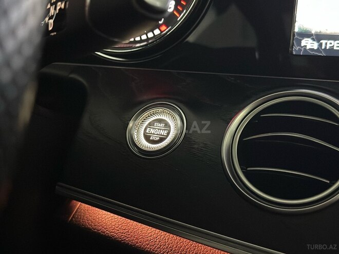 Mercedes E 220 d 2017, 94,000 km - 2.0 l - Bakı