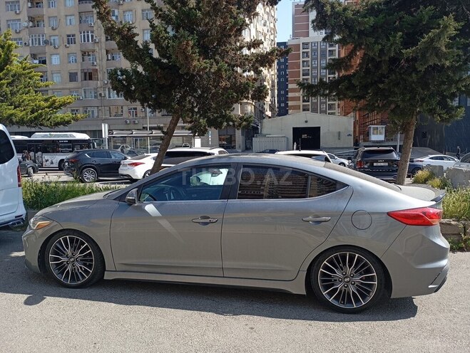 Hyundai Elantra 2016, 196,000 km - 1.6 l - Bakı