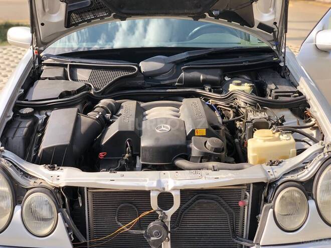Mercedes E 240 1998, 370,000 km - 2.4 l - Bakı