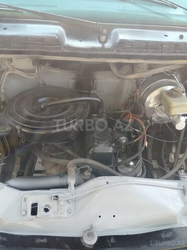 GAZ  1998, 100,000 km - 2.0 l - Şamaxı