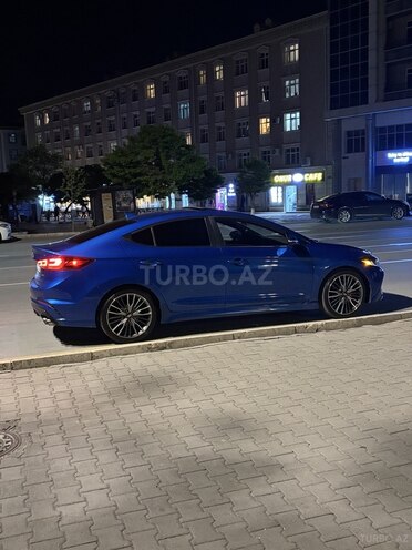 Hyundai Elantra 2018, 137,000 km - 1.6 l - Naxçıvan