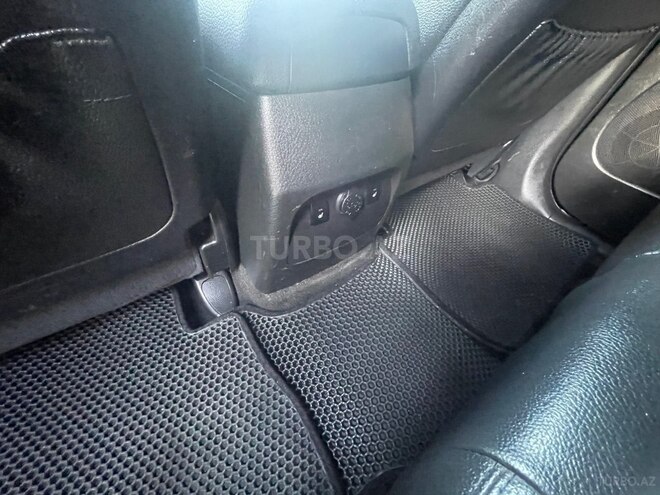 Kia Sorento 2011, 280,000 km - 2.0 l - Bakı