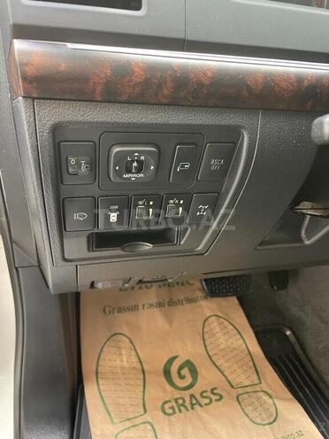 Toyota Land Cruiser 2013, 95,000 km - 4.0 l - Bakı