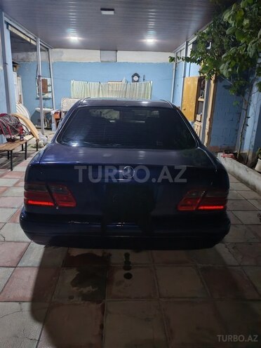 Mercedes E 280 1996, 518,000 km - 2.8 l - Xırdalan