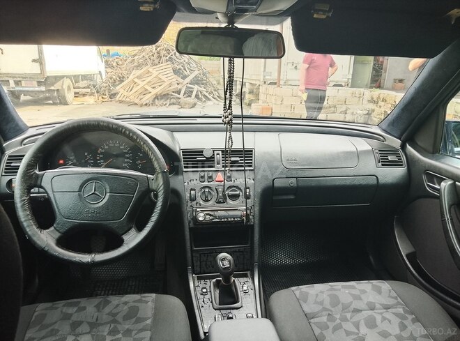 Mercedes C 220 1998, 727,000 km - 2.2 l - Zaqatala