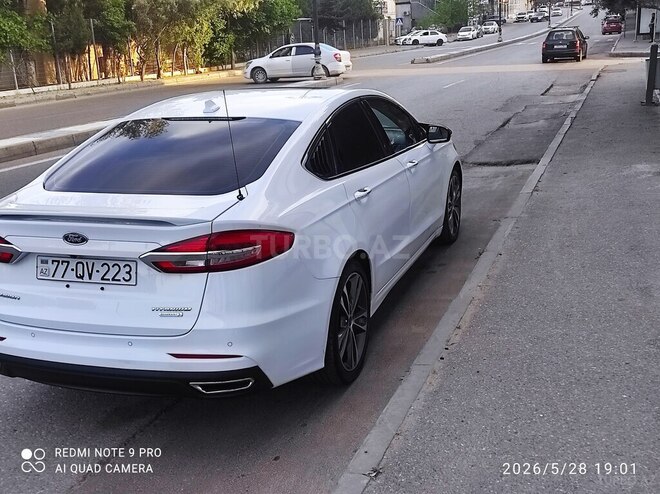 Ford Fusion (North America) 2019, 127,000 km - 2.0 л - Bakı