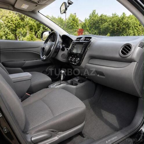 Mitsubishi Mirage 2018, 150,000 km - 1.2 л - Bakı