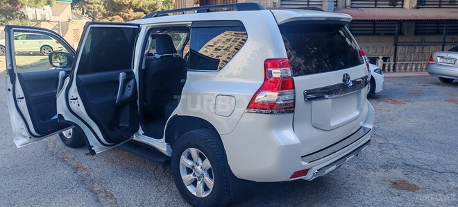 Toyota Land Cruiser Prado 2013, 126,000 km - 2.7 l - Bakı