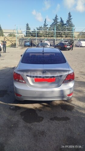 Hyundai Accent 2015, 215,000 km - 1.4 l - Bakı