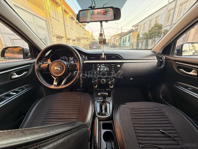 Kia Rio 2018, 287,000 km - 1.6 l - Gəncə