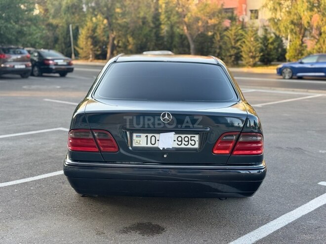 Mercedes E 240 1999, 303,000 km - 2.4 л - Bakı