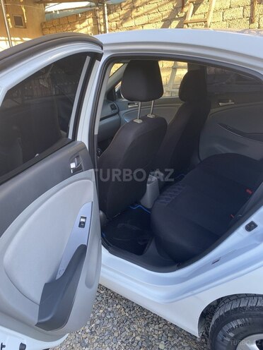 Hyundai Accent 2017, 156,000 km - 1.6 l - Sumqayıt