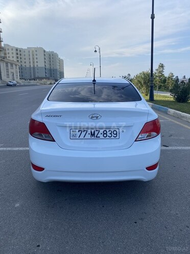Hyundai Accent 2017, 156,000 km - 1.6 l - Sumqayıt