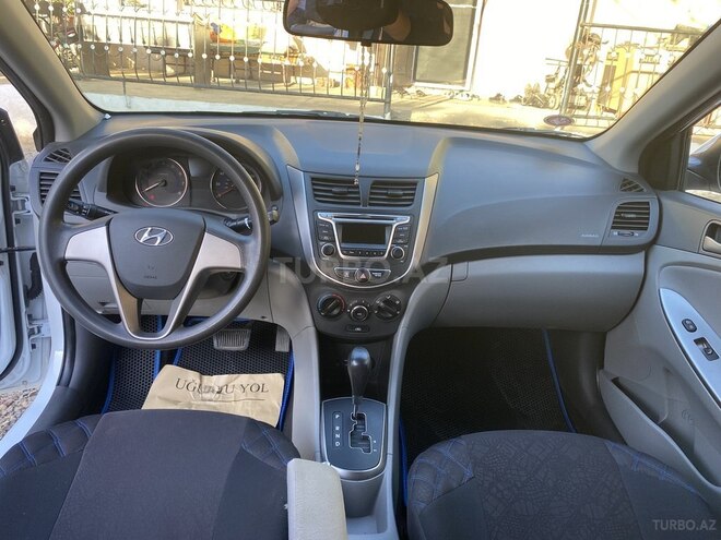 Hyundai Accent 2017, 156,000 km - 1.6 l - Sumqayıt
