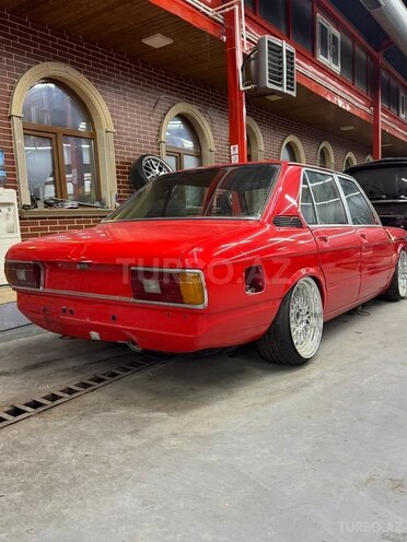 BMW 518 1980, 178,000 km - 1.8 l - Bakı