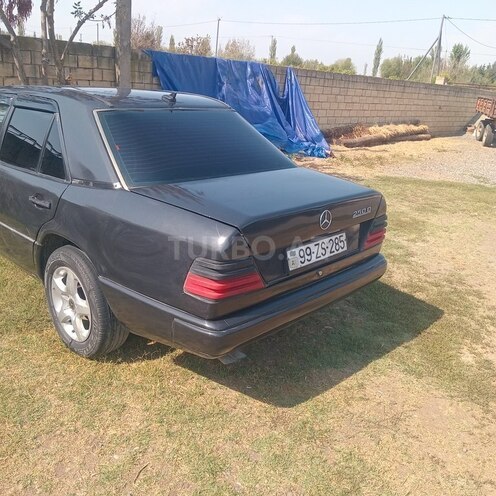 Mercedes 250 D 1992, 300,000 km - 2.5 l - İmişli