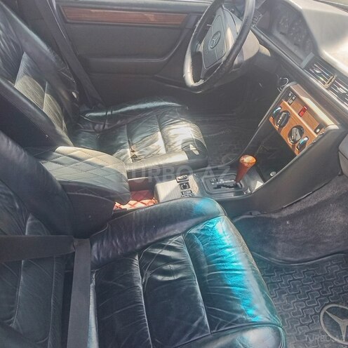 Mercedes 250 D 1992, 300,000 km - 2.5 l - İmişli