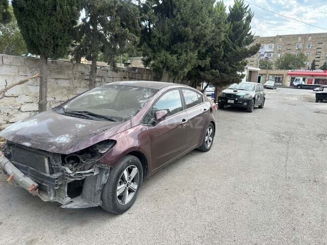 Kia Forte 2017, 321,900 km - 2.0 l - Bakı