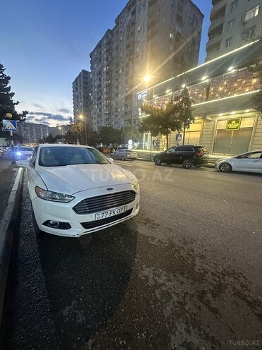 Ford Fusion (North America) 2013, 365,000 km - 1.6 l - Bakı