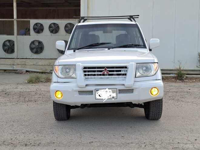 Mitsubishi Pajero io 2002, 284,645 km - 1.8 l - Bakı
