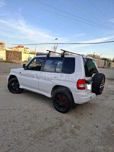 Mitsubishi Pajero io 2002, 284,645 km - 1.8 l - Bakı