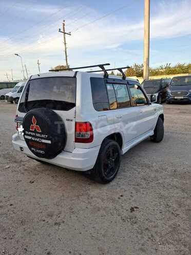 Mitsubishi Pajero io 2002, 284,645 km - 1.8 l - Bakı