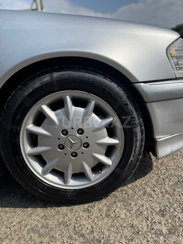 Mercedes C 200 1998, 330,000 km - 2.0 л - Masallı