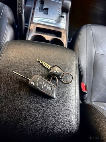 Mitsubishi Pajero 2012, 265,233 km - 3.8 л - Bakı