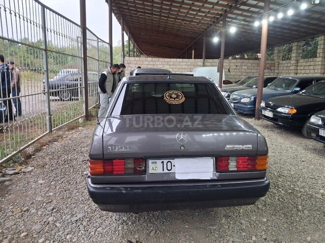 Mercedes 190 1992, 338,000 km - 1.8 l - Qusar