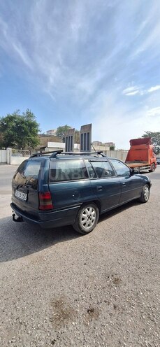 Opel Astra 1996, 251,000 km - 1.6 l - Bakı