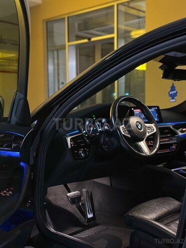 BMW 530e 2019, 91,200 km - 2.0 л - Bakı
