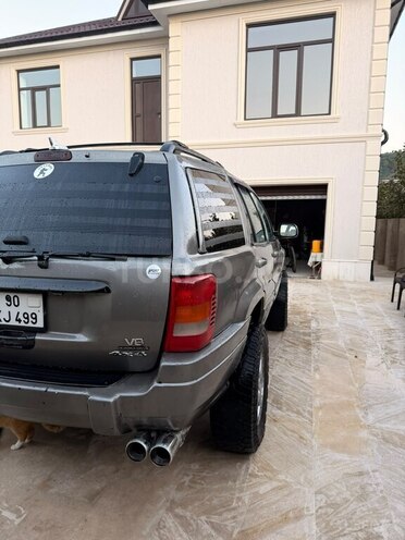 Jeep Grand Cherokee 2002, 32,000 km - 4.7 l - Qusar